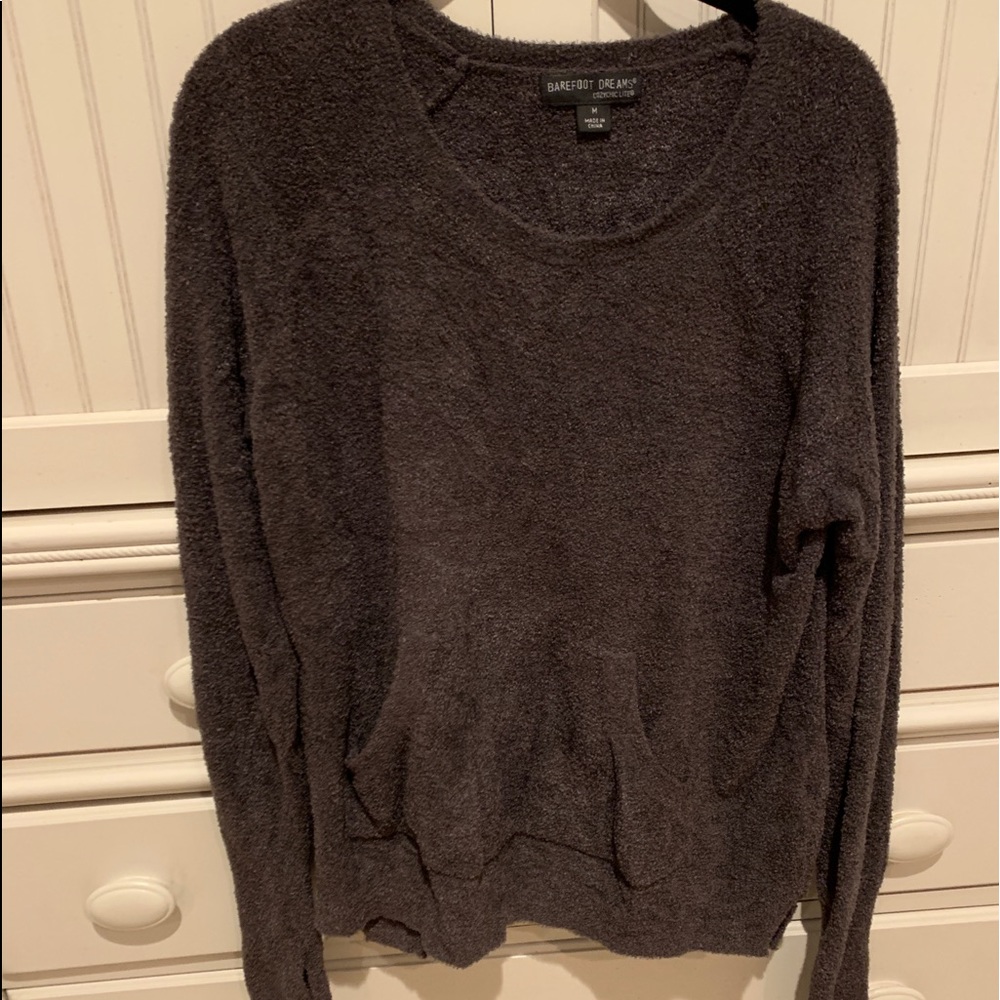 Barefoot dreams cozy light sweatshirt